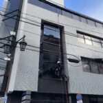 早朝や夜間など窓ガラス清掃の時間帯指定作業で別途料金を取られていませんか？